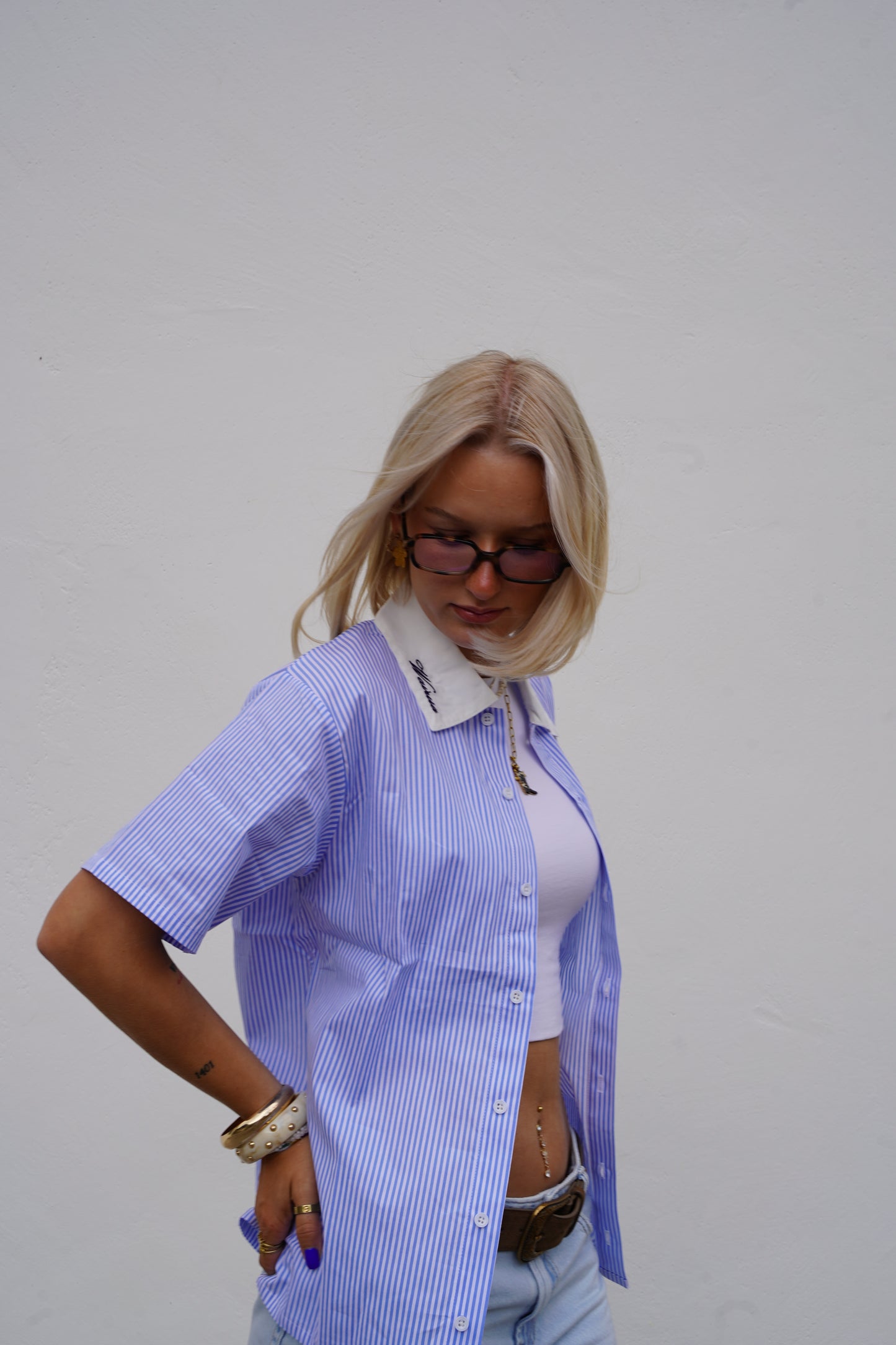blue stripe shirt